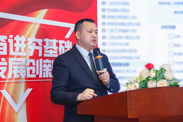下好发展先手棋 蹄疾步稳开新局 ——星瑞集团2021年工作总结暨2022年区域负责人会议在蓉召开(图4)