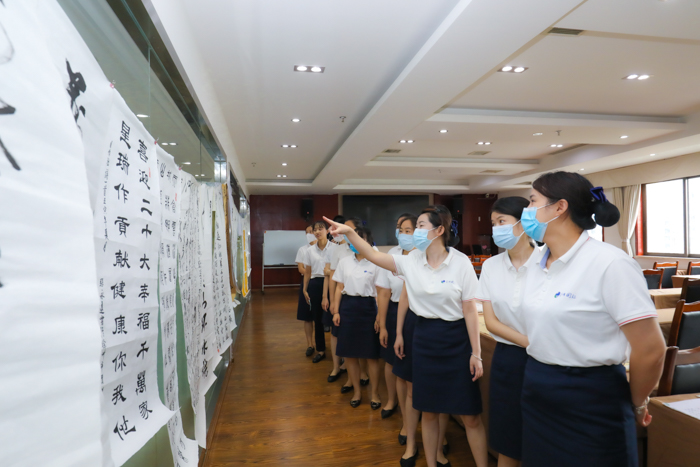 致敬新时代 同书祖国好 ——星瑞集团喜迎党的二十大星瑞杯书法大赛正式进入评审阶段(图11)