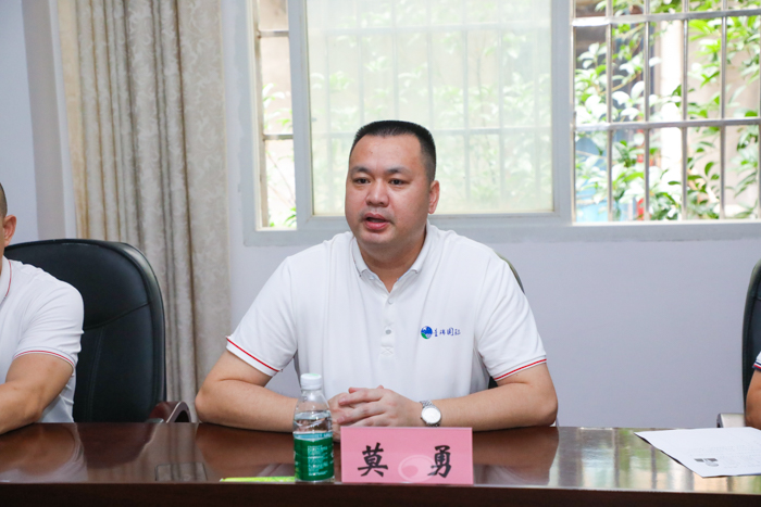 军礼无言胜有声 ——星瑞集团慰问重庆市潼南区古溪镇退役老兵(图5)