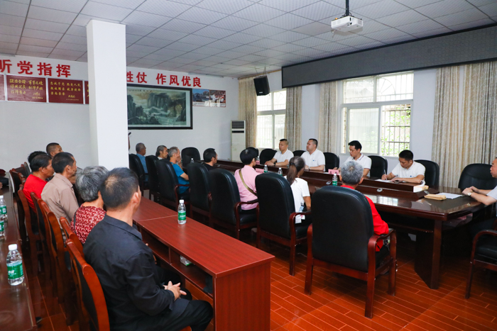 军礼无言胜有声 ——星瑞集团慰问重庆市潼南区古溪镇退役老兵(图6)