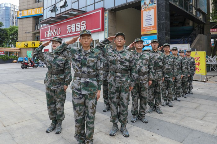 编组入列 无限荣光——星瑞集团举行民兵排成立仪式(图13)