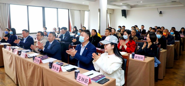 党的二十大精神宣讲团走进星瑞  ——重庆市人民政府驻四川办事处党的二十大精神宣讲进商会进企业活动在星瑞集团举行(图16)