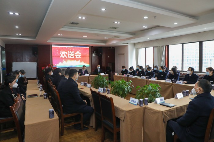 星瑞集团举行退休员工欢送会(图8)