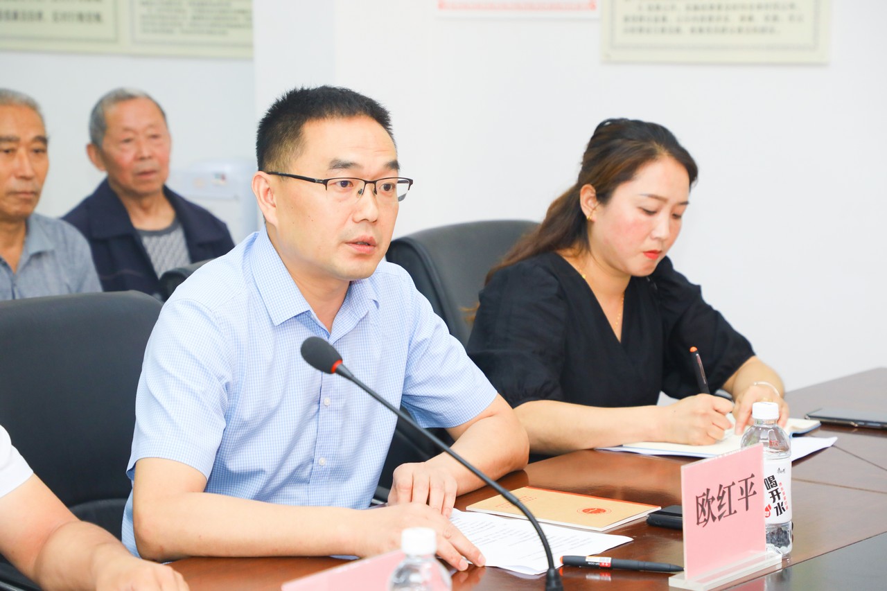 感党恩 叙乡情 助振兴 ——星瑞集团开展“七一”建党节慰问捐赠活动(图3)