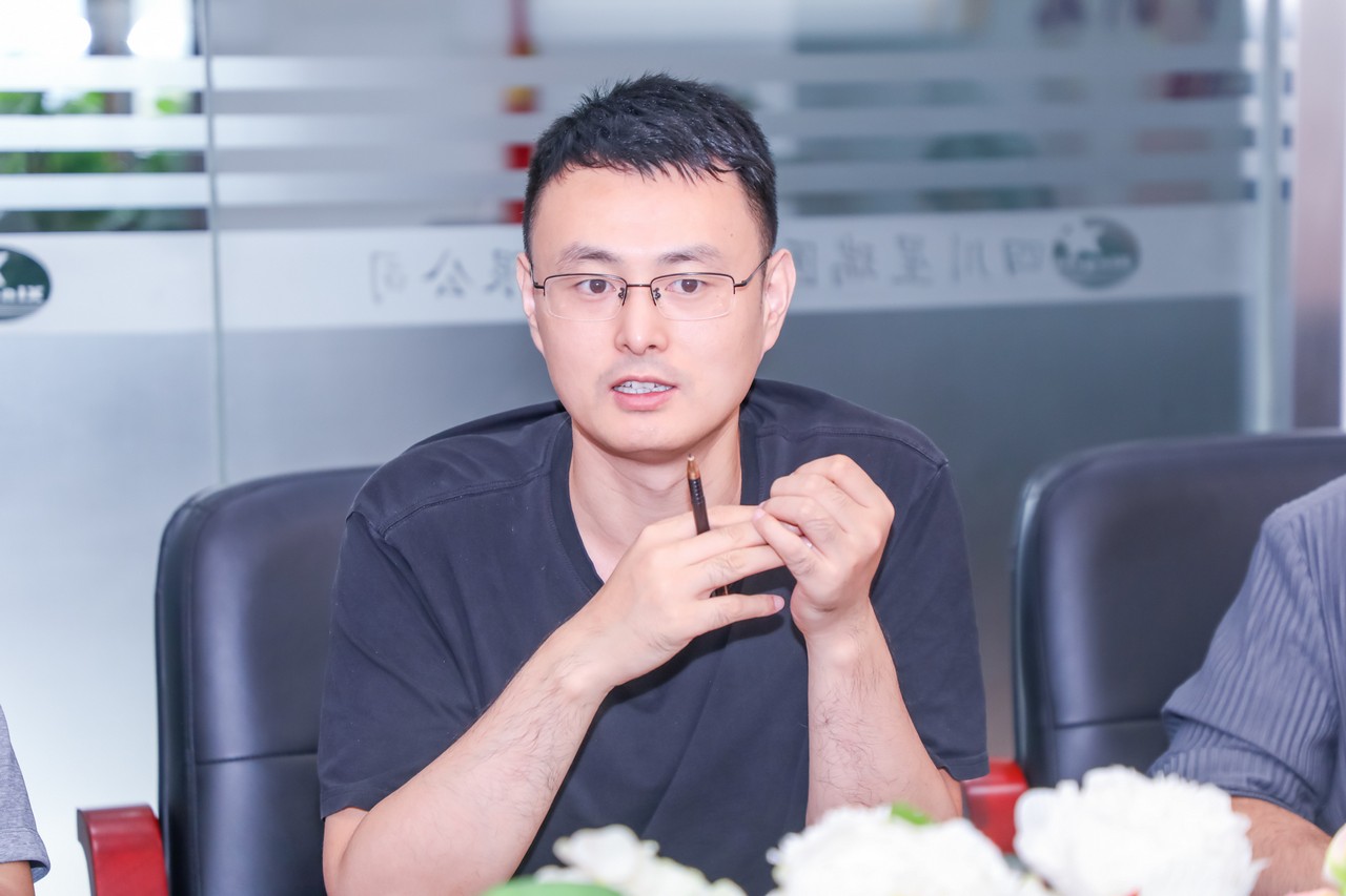 海尔集团小家电事业部、家庭医疗事业部代表到星瑞集团开展合作洽谈(图6)