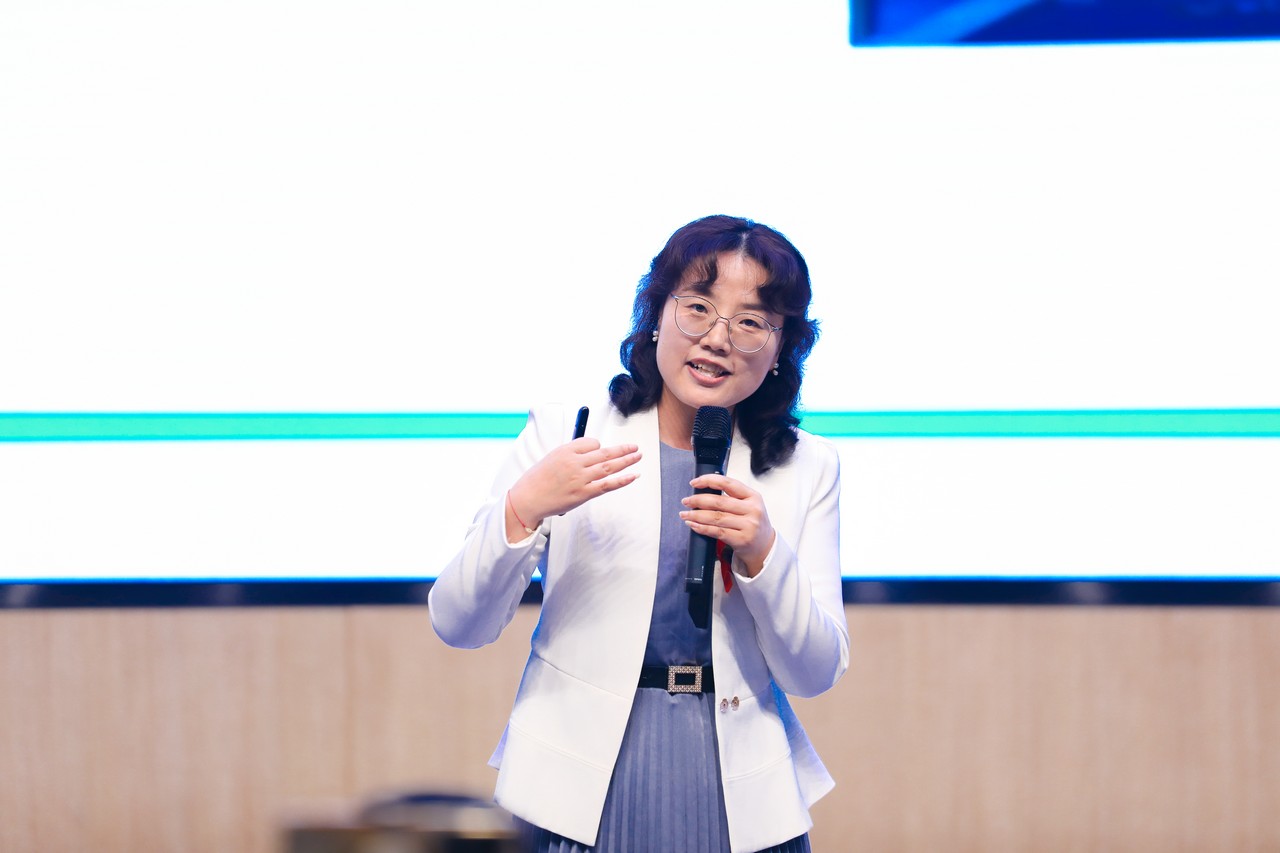 “强肌健骨，防治骨松”2023骨质疏松主题论坛暨“全民健康素养促进行动——钙与健康科普行动”启动仪式在湖北武汉举行(图9)