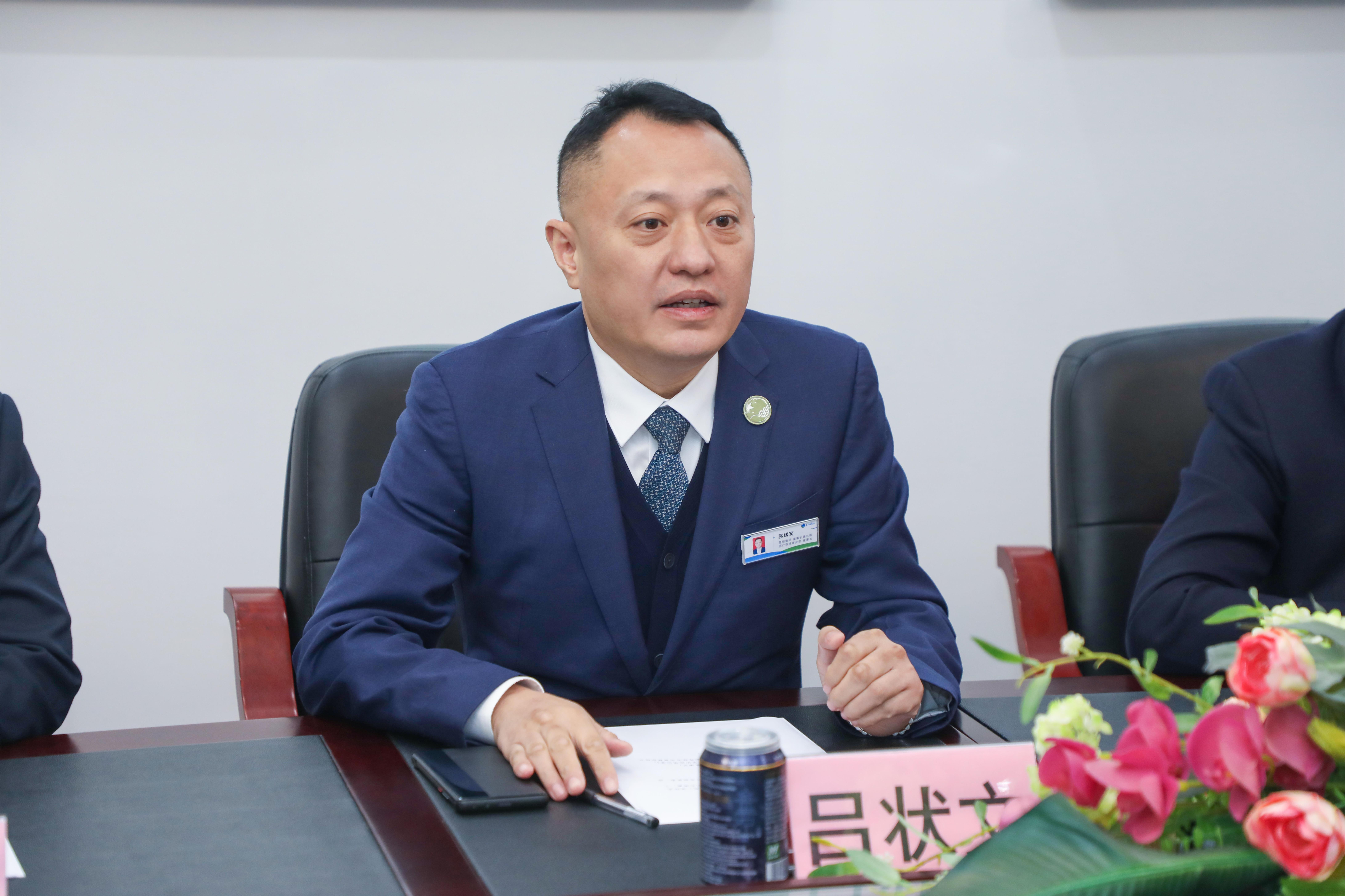 成都高新区退役军人事务局领导一行到星瑞集团考察指导(图3)
