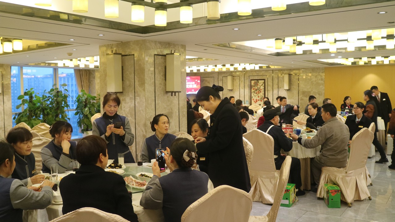 “同心聚力，共筑未来” 星瑞集团酒店事业部2023年度总结会暨新春联谊晚会成功举行(图13)