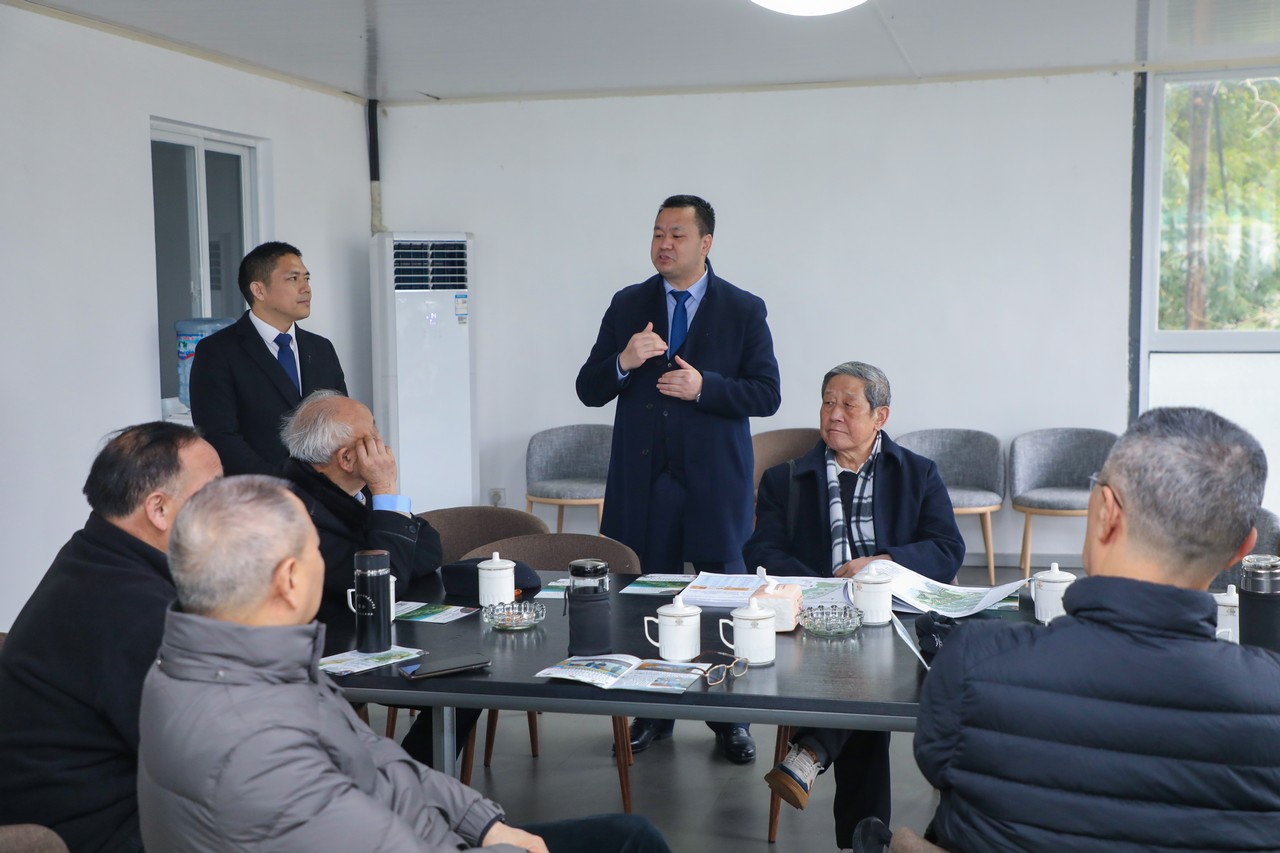 将军关怀 如沐春风 ——部分在蓉老将军莅临星瑞集团旗下成都万瑞国际健康养老中心参观指导(图2)