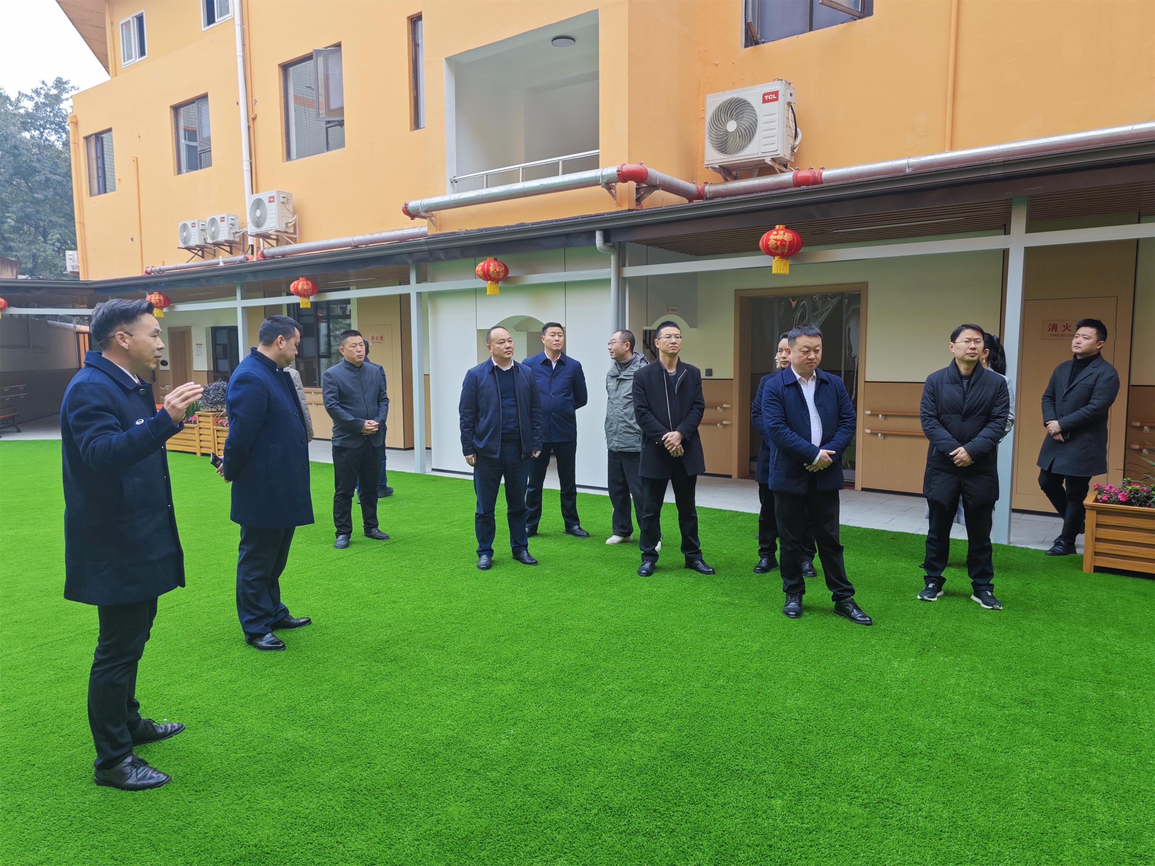 广元、达州市退役军人事务局及区县领导一行莅临星瑞集团考察交流(图5)
