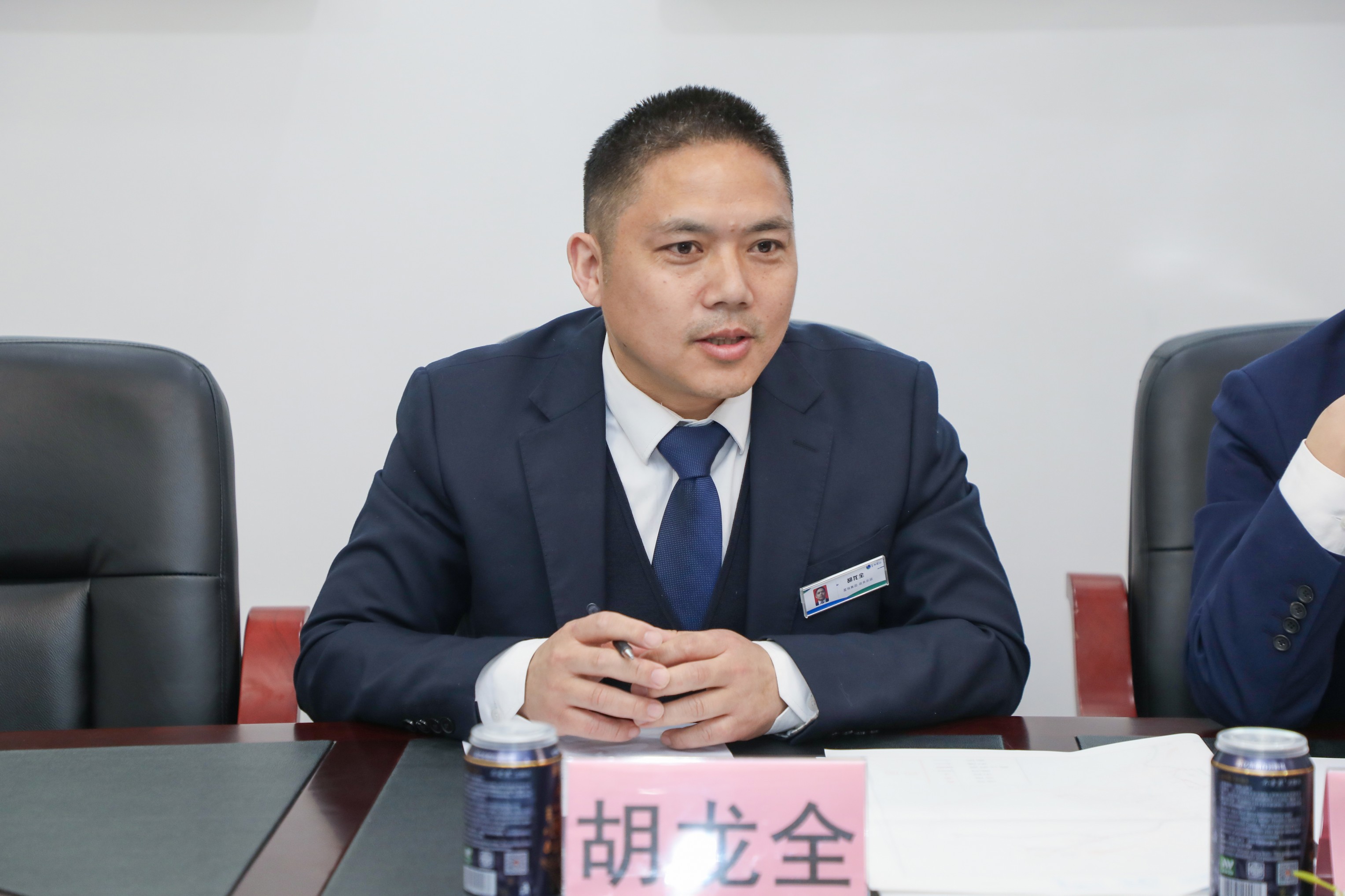 广元市经济合作和外事局领导莅临星瑞集团考察交流(图2)