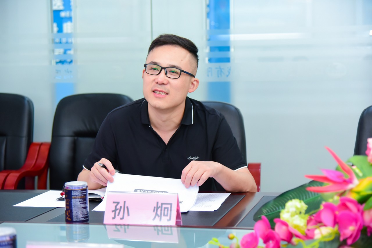 成都高新区社区治理和社会保障局领导一行莅临星瑞集团考察交流(图8)