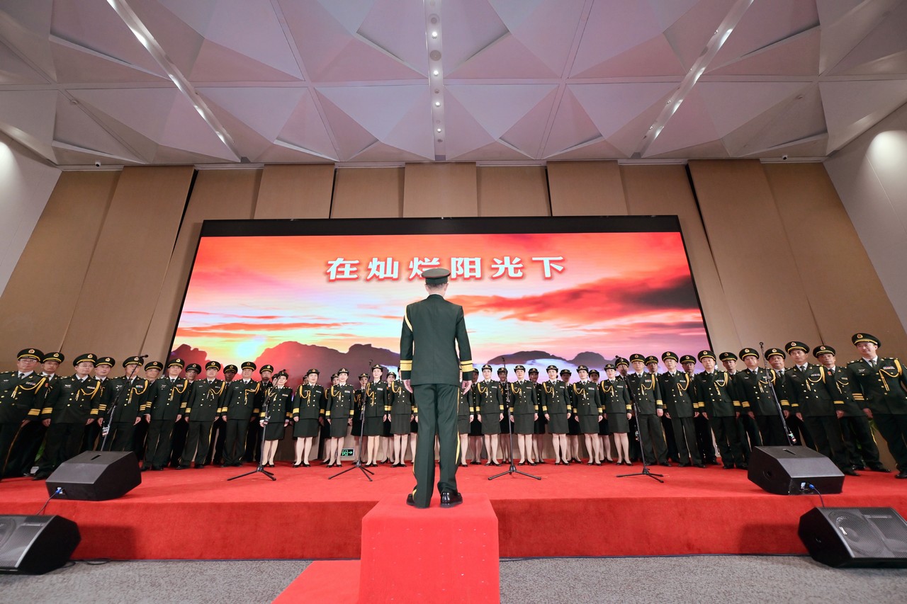 “强国有我·逐梦未来”2024年成都市校园国防教育暨红色宣讲员大赛颁奖典礼在成都星瑞墨林艺术酒店成功举行(图8)