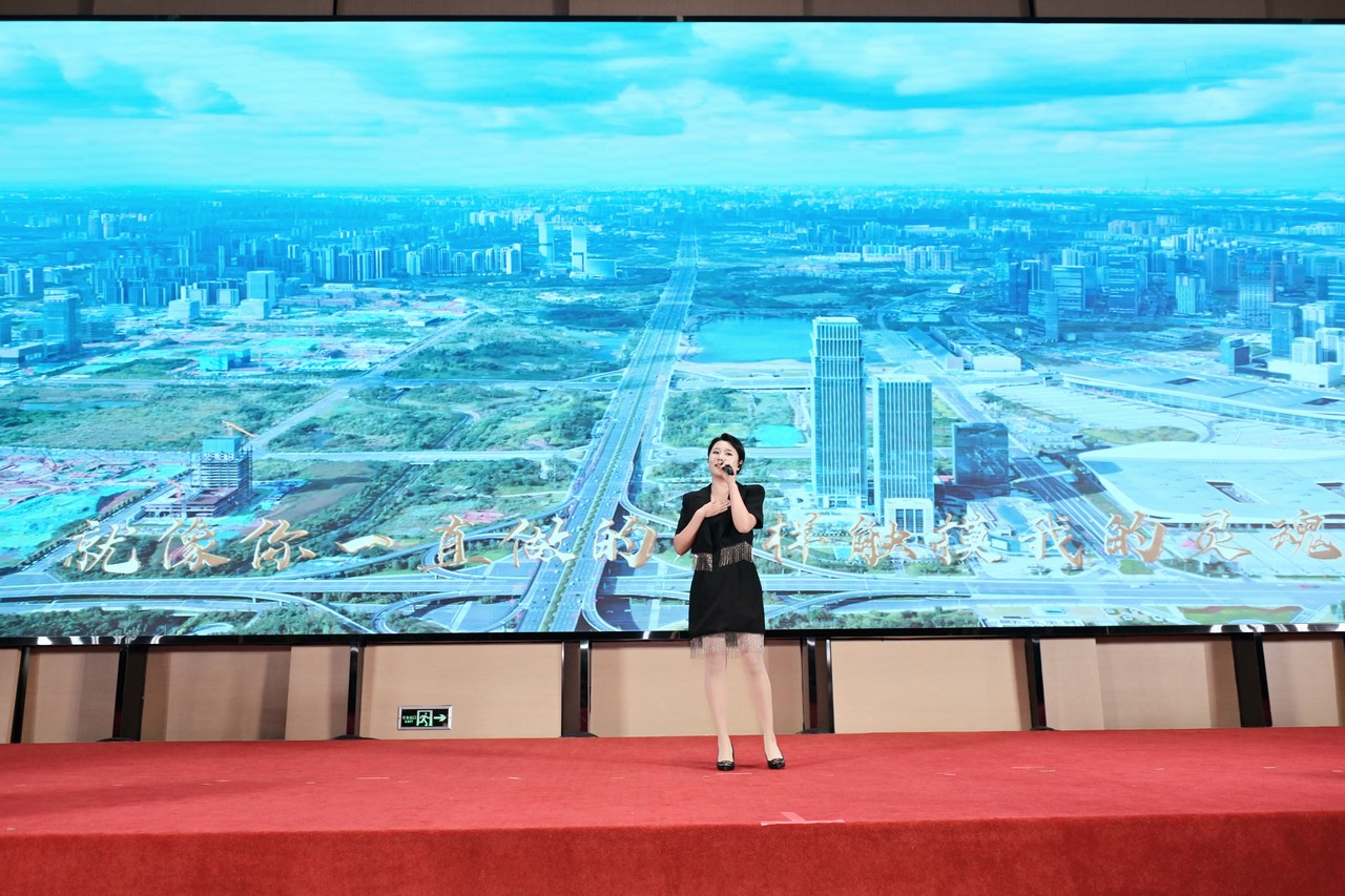 “强国有我·逐梦未来”2024年成都市校园国防教育暨红色宣讲员大赛颁奖典礼在成都星瑞墨林艺术酒店成功举行(图26)