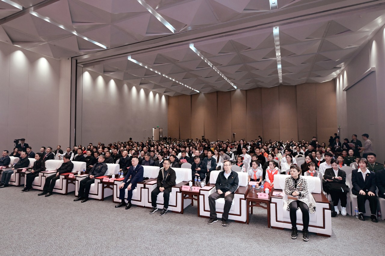 “强国有我·逐梦未来”2024年成都市校园国防教育暨红色宣讲员大赛颁奖典礼在成都星瑞墨林艺术酒店成功举行(图33)
