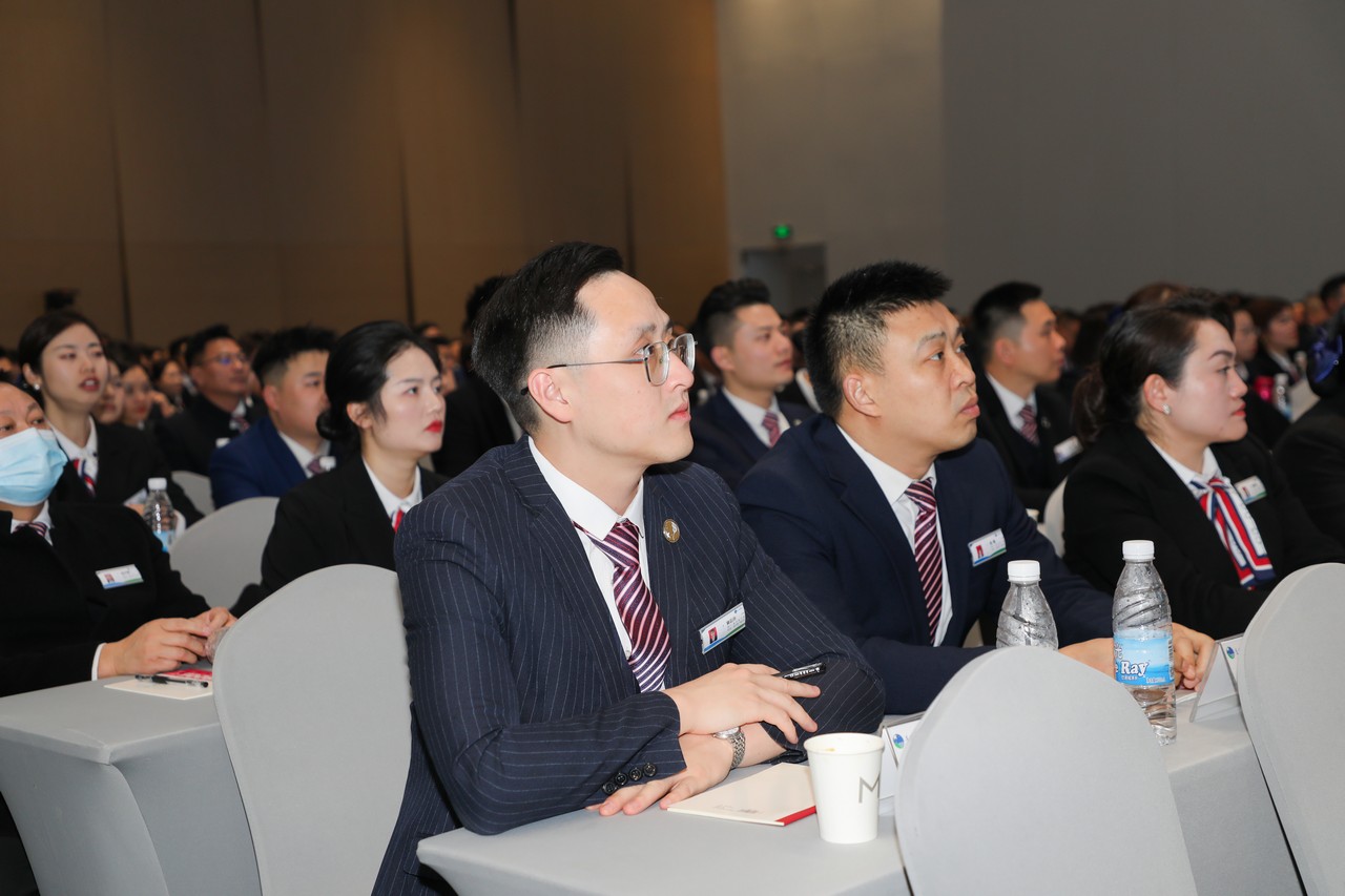 年终算总账 花落知多少——星瑞集团2024年年度工作总结大会在蓉召开(图10)
