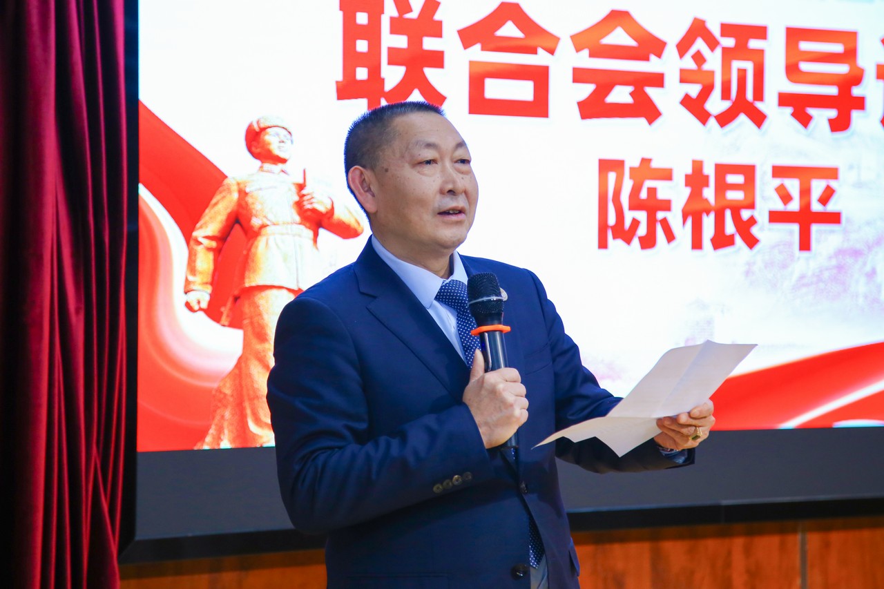 星瑞集团承办的“军地联建学雷锋，真情温暖夕阳红——学雷锋纪念日敬老爱老主题活动”在蓉举行(图5)