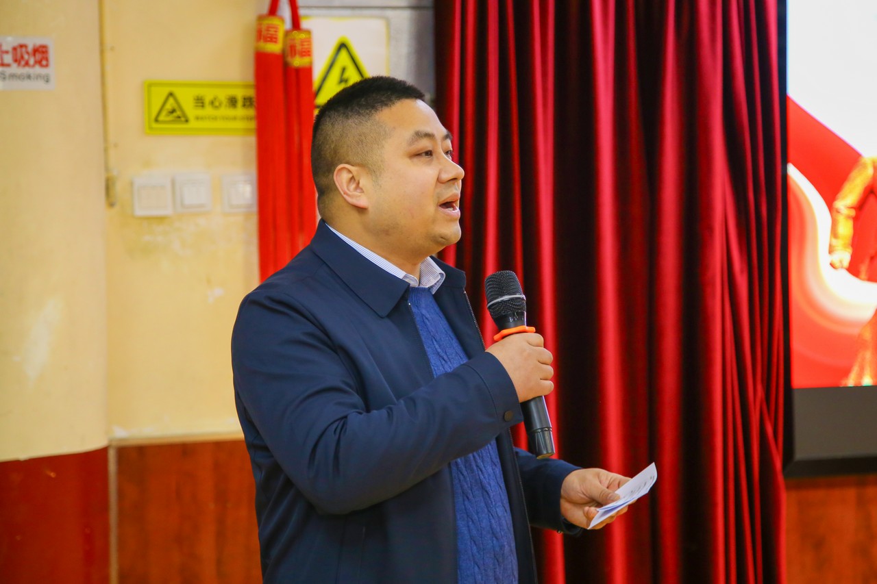 星瑞集团承办的“军地联建学雷锋，真情温暖夕阳红——学雷锋纪念日敬老爱老主题活动”在蓉举行(图8)