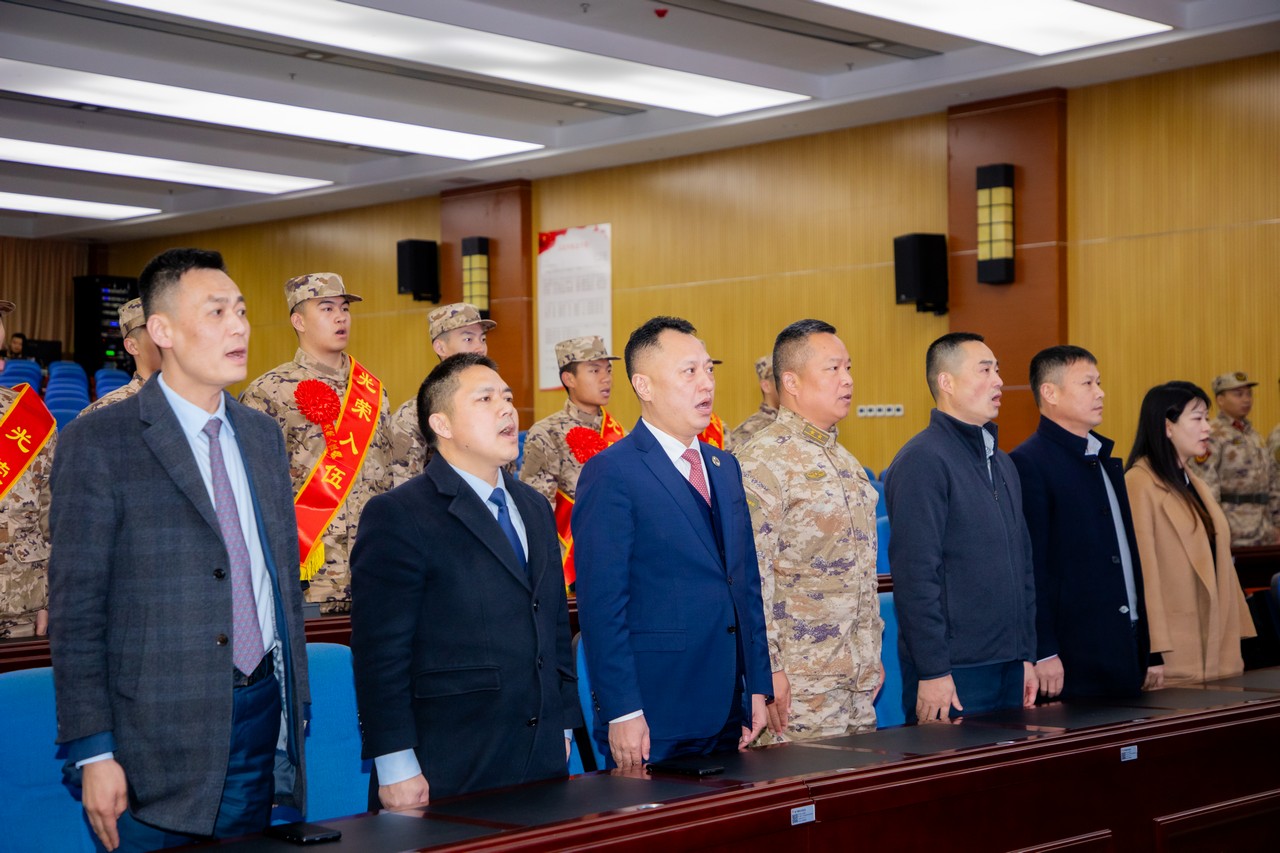吕状文董事长应邀出席成都市武侯区（高新区）2025年春季新兵入藏欢送仪式(图3)