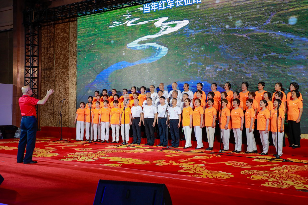 赤心永驻 声颂华章——星瑞集团庆祝中国共产党成立104周年主题歌咏比赛在蓉成功举行(图27)