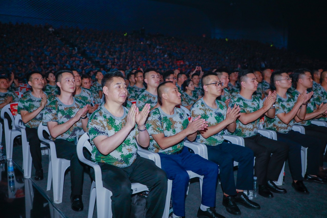 星徽映甲 戎耀新程——星瑞集团庆祝建军98周年老兵联谊会在蓉举行(图10)