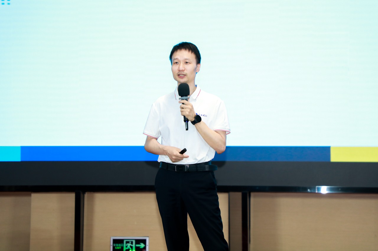 星瑞集团2025年区域负责人年中总结会议圆满结束(图8)