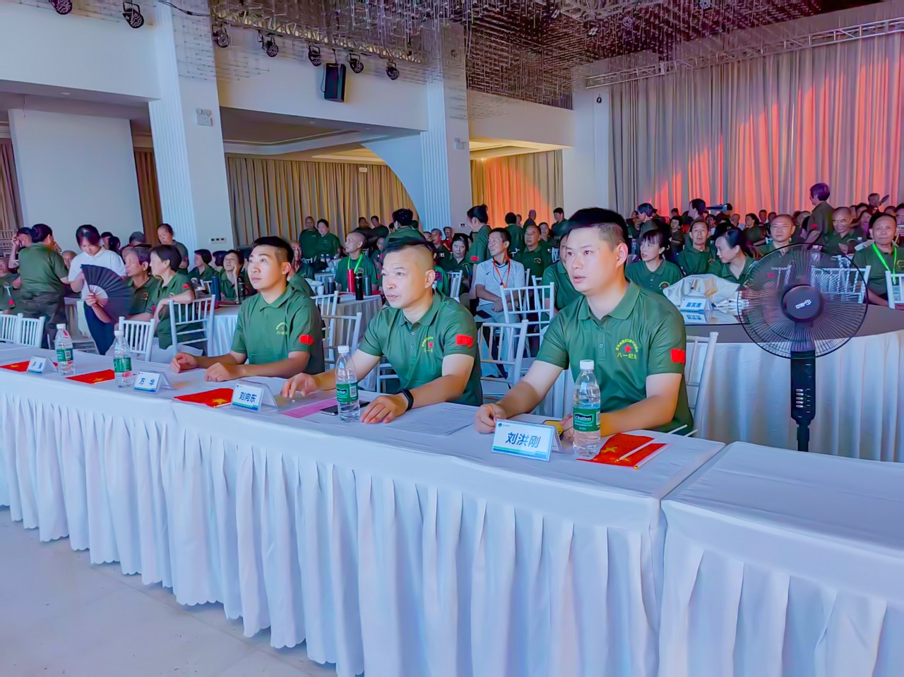 星瑞遂宁区域庆祝建军98周年老兵联谊会成功举行(图1)