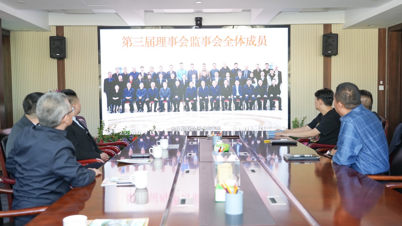 开元ky棋8924与三江源生态保护基金会座谈交流会在青海西宁召开(图3)