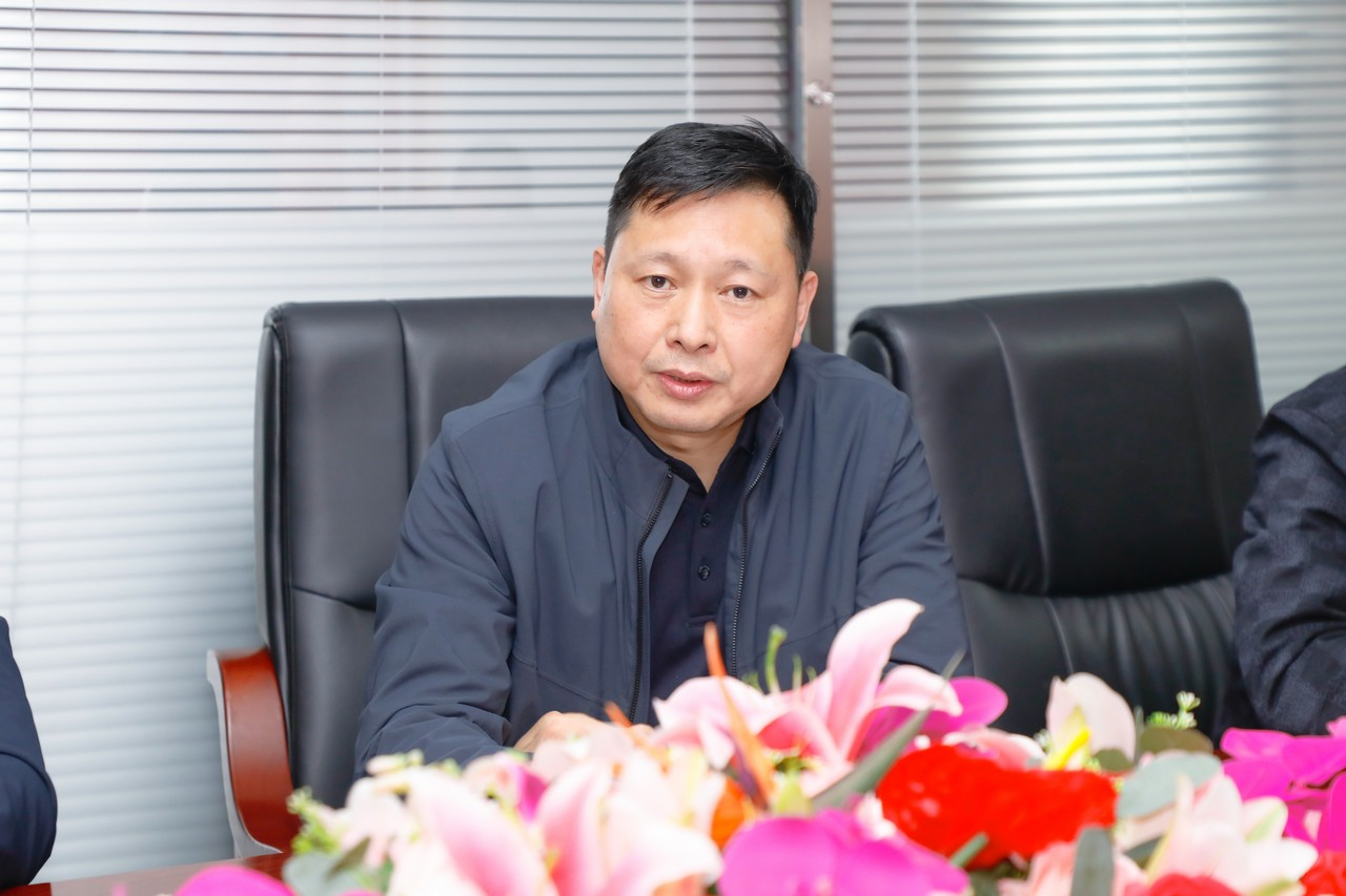 重庆市奉节县退役军人事务局局长唐登武一行莅临星瑞集团考察交流(图5) 重庆市奉节县退役军人事务局局长唐登武一行莅临星瑞集团考察交流(图5)