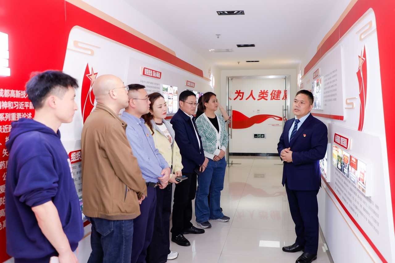 合作街道中海社区2026年一季度“两新”党建联席会在星瑞集团召开(图3)