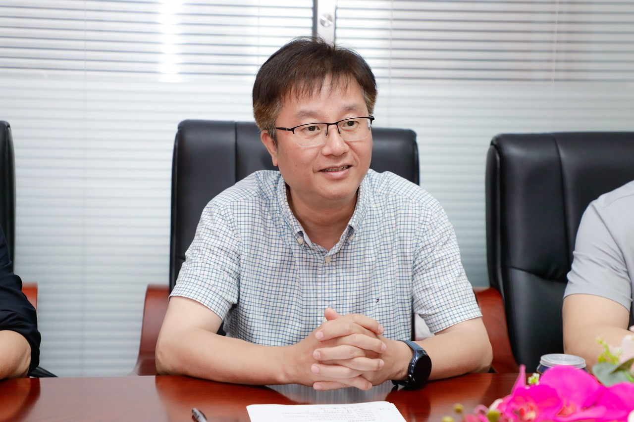 深化川渝司法联动 赋能企业高质发展 ——川渝两地司法行政系统及行业协会领导一行莅临星瑞集团考察交流(图8)