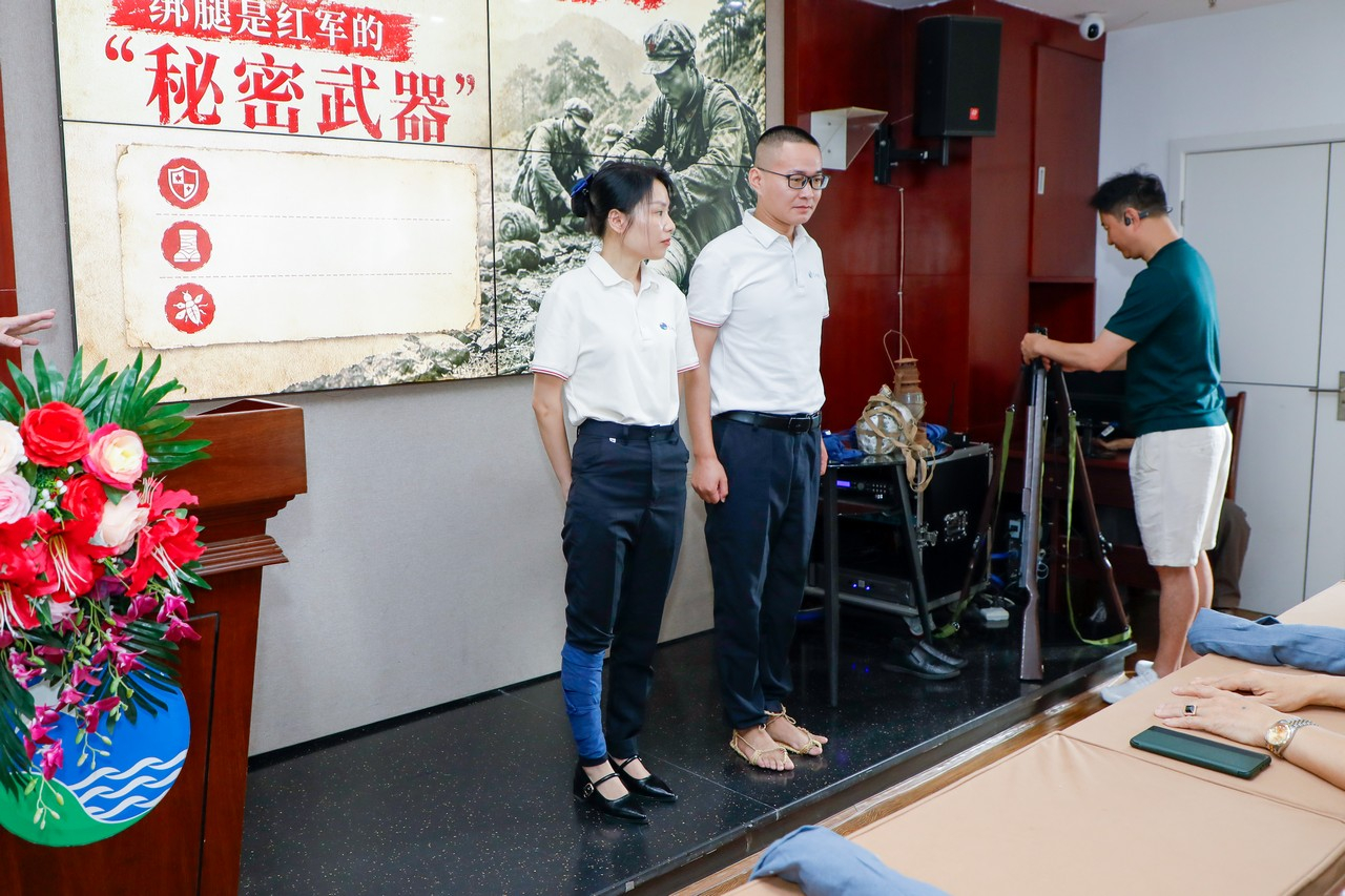 赓续红色血脉 传承长征精神 ——四川电视台“蜀地红声,光影思政”宣讲团莅临星瑞集团开展主题宣讲(图7) 赓续红色血脉 传承长征精神 ——四川电视台“蜀地红声,光影思政”宣讲团莅临星瑞集团开展主题宣讲(图7)