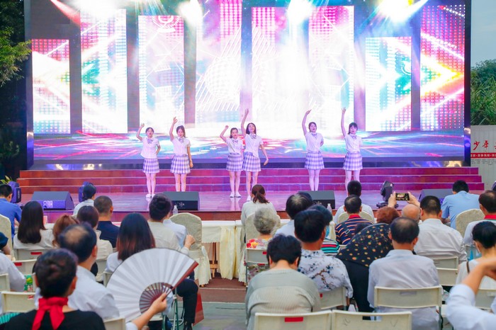 吕状文被授予优秀共产党员称号(图10)