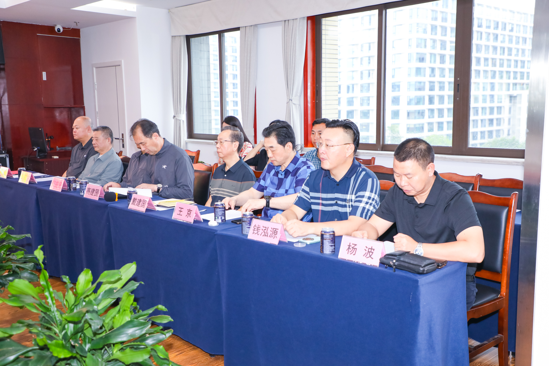 中国社会工作联合会领导一行莅临星瑞集团调研指导(图2)
