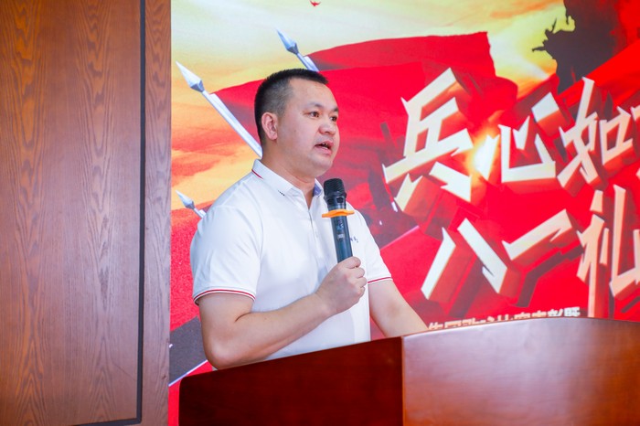 兵心如磐 八一礼赞 —— 星瑞集团歌咏比赛表彰暨向部队援建、河南灾区捐赠仪式举行(图5)