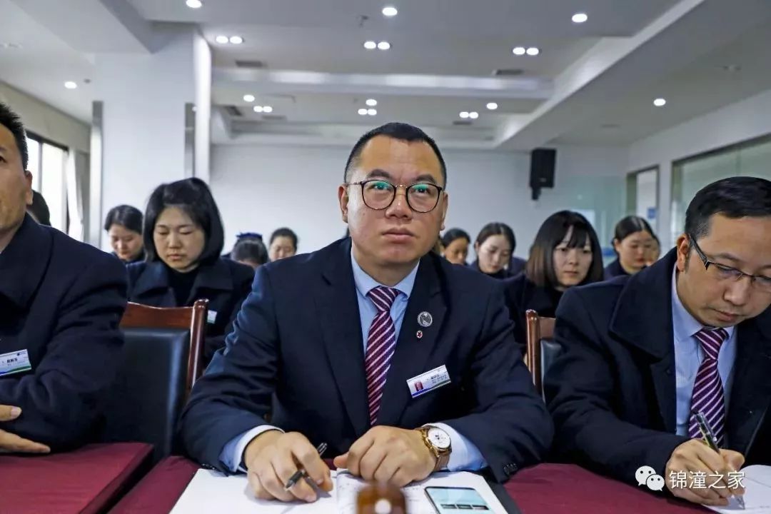 学讲话把握精神实质 谋发展乘势蓄力扬帆 ——星瑞集团学习宣讲习近平在民营企业座谈会上的讲话精神(图8)